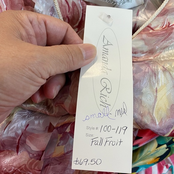 Amanda Rich Women’s NWT Size Small Fall Fruit Print Partial Zip Nightgown Robe - Picture 6 of 8